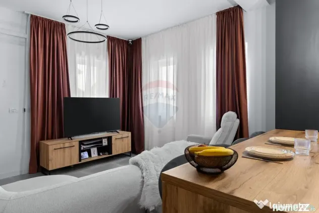 Casă modernă anul 2022 la cheie, in zona 6 vanatori, ap...