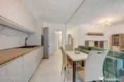 Apartament 2 camere cu vedere la lac in GranVia LakeView 