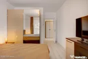Apartament 2 camere cu vedere la lac in GranVia LakeView 