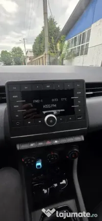 vând Renault clio