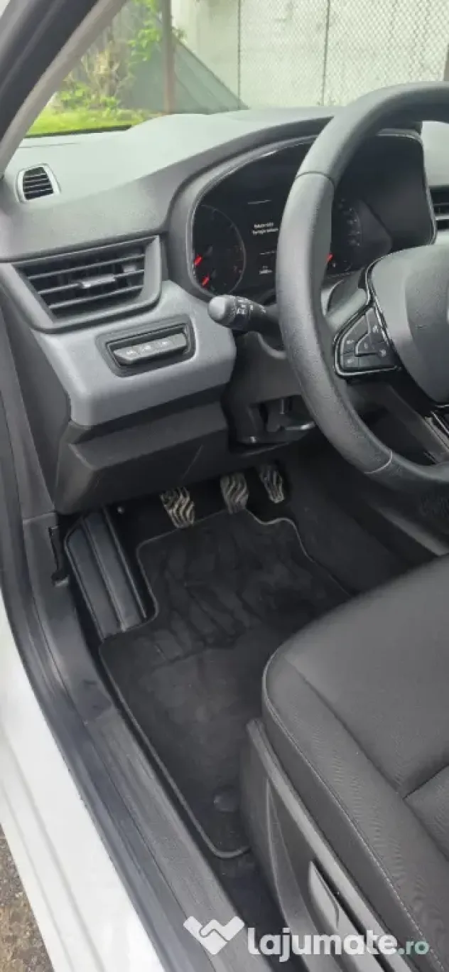 Vând Renault clio