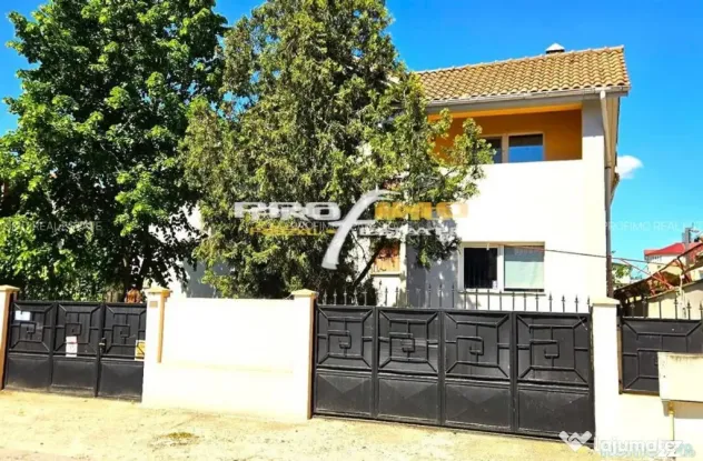 Vila exclusivista P 1E in Mamaia Nord la 500m de Alezzi Beac