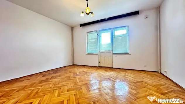 RO-RO/STEAUA DE MARE - VILA 15 CAMERE - VEDERE LA MARE