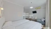 Casă generoasă cu 11 camere + spațiu comercial inclus ... 