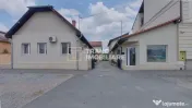 Casă generoasă cu 11 camere + spațiu comercial inclus ... 