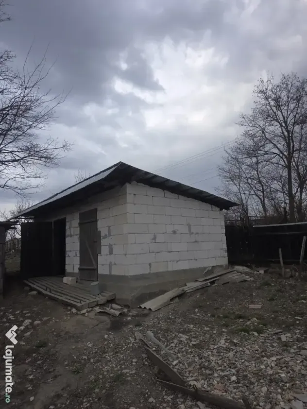 Vand casa in Miorcani jud. Botosani