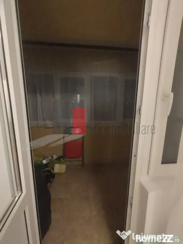 Prima închiriere apartament decomandat 3 camere - Bd. La...