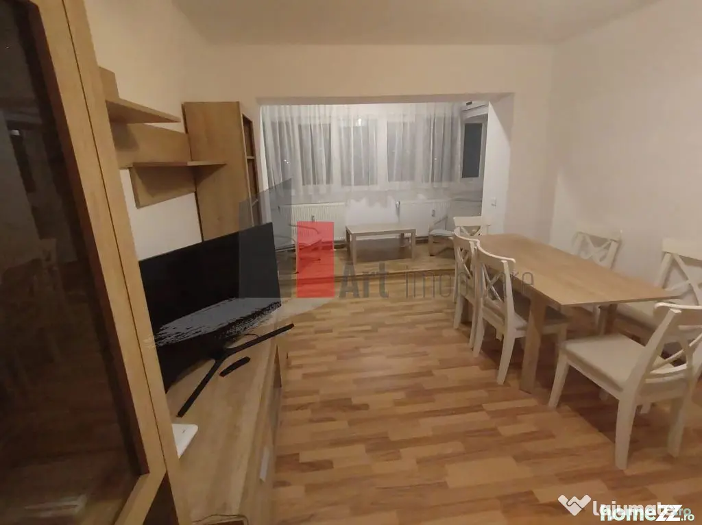 Prima închiriere apartament decomandat 3 camere - Bd. La...