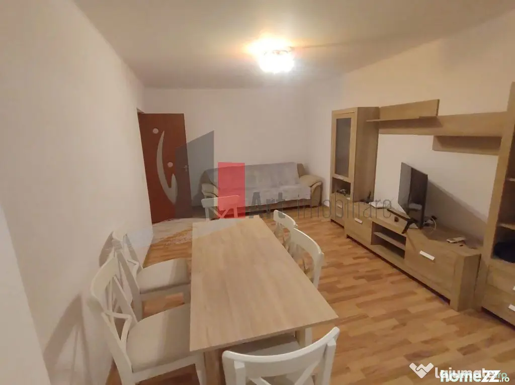Prima închiriere apartament decomandat 3 camere - Bd. La...
