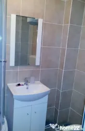 De vanzare garsoniera micro 40, et. 3/3, 27.000 euro 