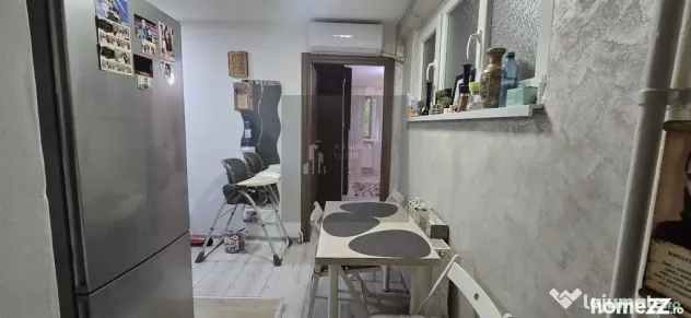 2 camere decomandat /etaj 1 zona Brancoveanu/centrala