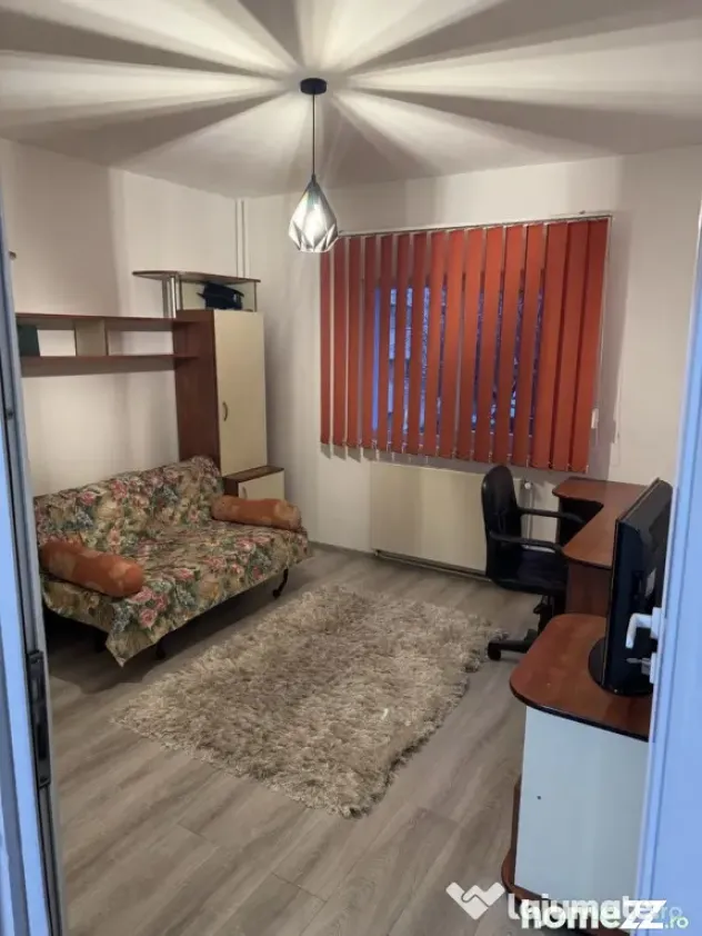Apartament 3 camere intrare Racadau,2 balcoane,etajul 1,1870
