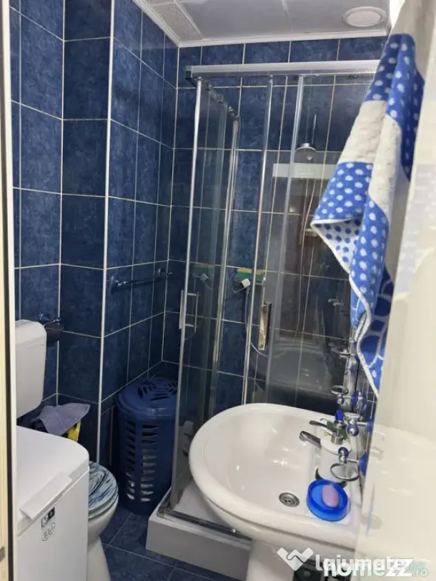 Apartament 3 camere intrare Racadau,2 balcoane,etajul 1,1870