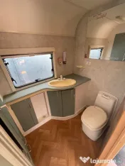 Rulotă Sterling Voyager 460 NT 