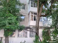 Apartament de vanzare, 50 mp, etaj 1, zona Central 