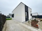 Casa individuala ~ 3 camere 2 bai ~ teren 444mp ~