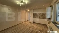 Apartament cu 2 camere de vanzare, 30.57 mp, Micro 14