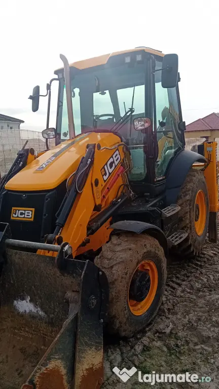 Buldoexcavator JCB 3CX