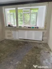 Apartament cu 2 camere la parter- nerenovat
