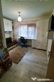 DE VANZARE Bulevardul Republicii, apartament cu 4 camere 