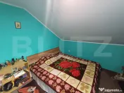Casă cu 5 camere, 252 mp, 17 ari teren, Ipotesti