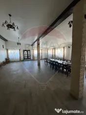 Restaurant + camere de cazare 
