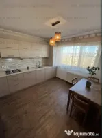 Apartament 2 camere, decomandat - zona Tractorul.