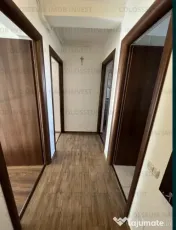 Apartament 2 camere, decomandat - zona Tractorul