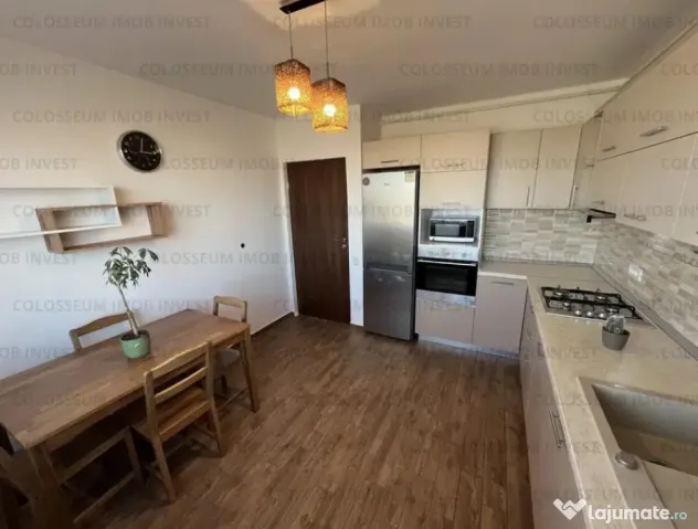 Apartament 2 camere, decomandat - zona Tractorul