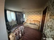 Casa +Teren intravilan 900 mp ( 2 corpuri de casă )Calea Gi 
