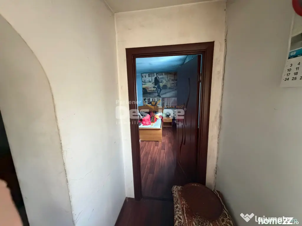 Casa +Teren intravilan 900 mp ( 2 corpuri de casă )Calea Gi