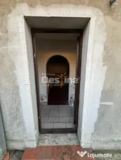 Casa +Teren intravilan 900 mp ( 2 corpuri de casă )Calea Gi