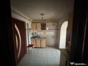Casa +Teren intravilan 900 mp ( 2 corpuri de casă )Calea Gi