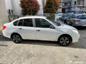 Vând Renault symbol 2011 benzina și gaz 235000 km 