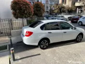 Vând Renault symbol 2011 benzina și gaz 235000 km 