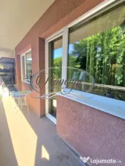 Apartament cu parcare pe strada Edgar Quinet 