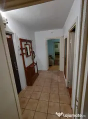 Apartament de inchiriat cu 3 camere Disponibil