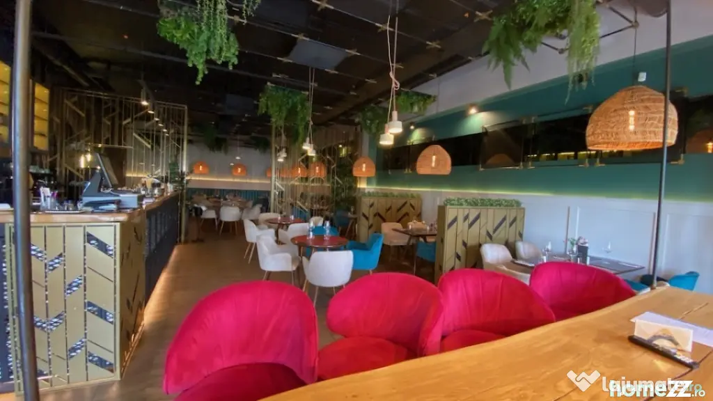 Investie spatiu comercial - restaurant amenajat