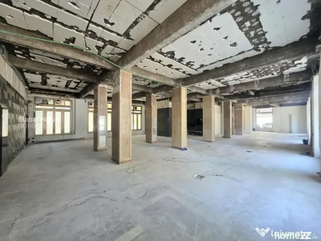 Spatiu Comercial 417MP - Vitrina 26ML | Balcescu - Magheru -