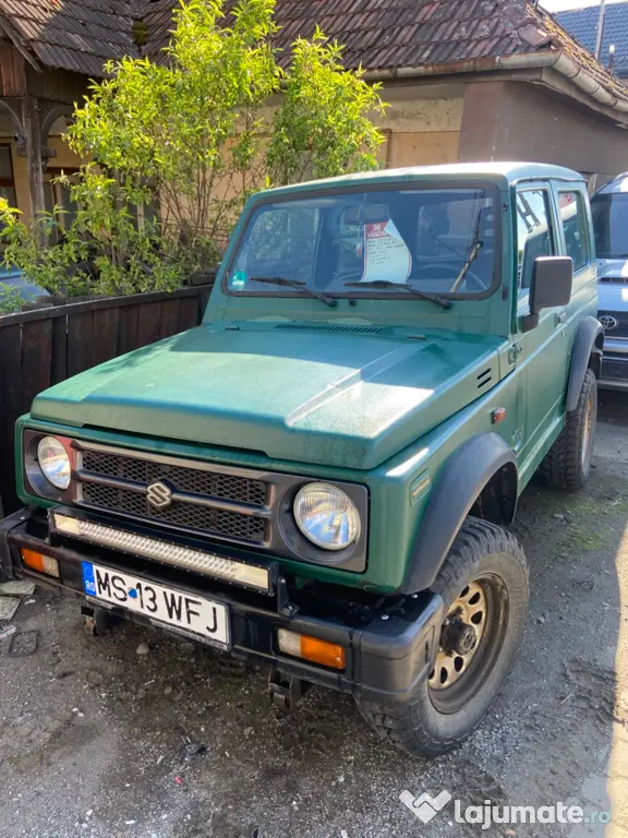 Suzuki Samurai