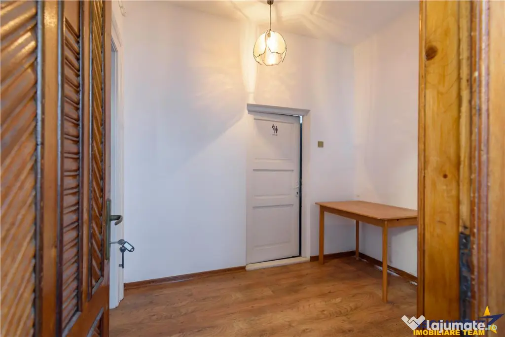 Proprietate ampla, Central, Brasov: rezidential investitio