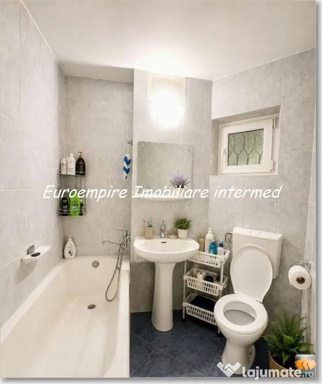 Apartament 2 camere decomandate zona KM 4-5