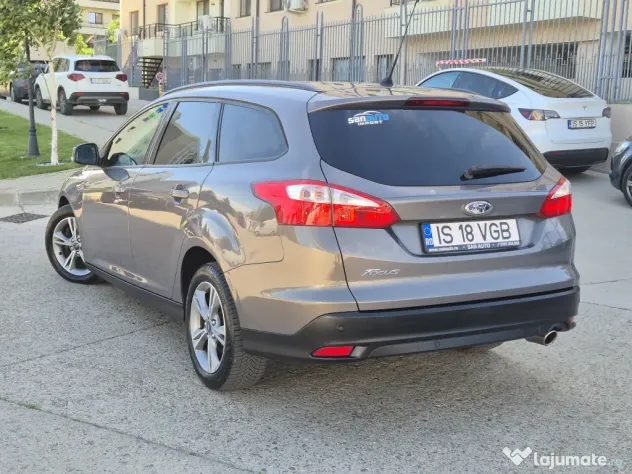 Ford Focus 2014 2.0 TDCi 140 CP euro 5 automata / RATE fara avans
