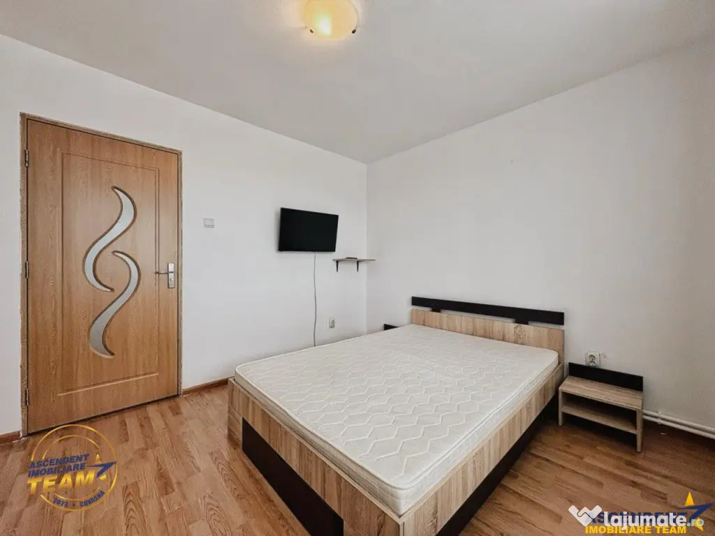 Apartament luminos cu 2 camere si balcon spatios, lift nou,