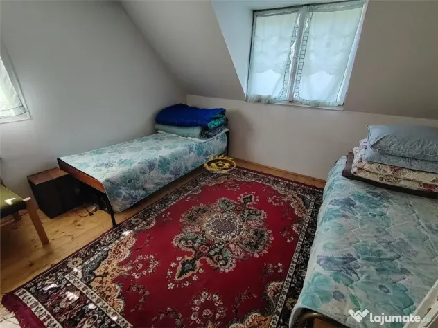Casa de vacanta (Gheorgheni, str. Szarvas, zona km4)