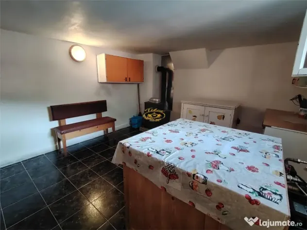 Casa de vacanta (Gheorgheni, str. Szarvas, zona km4)