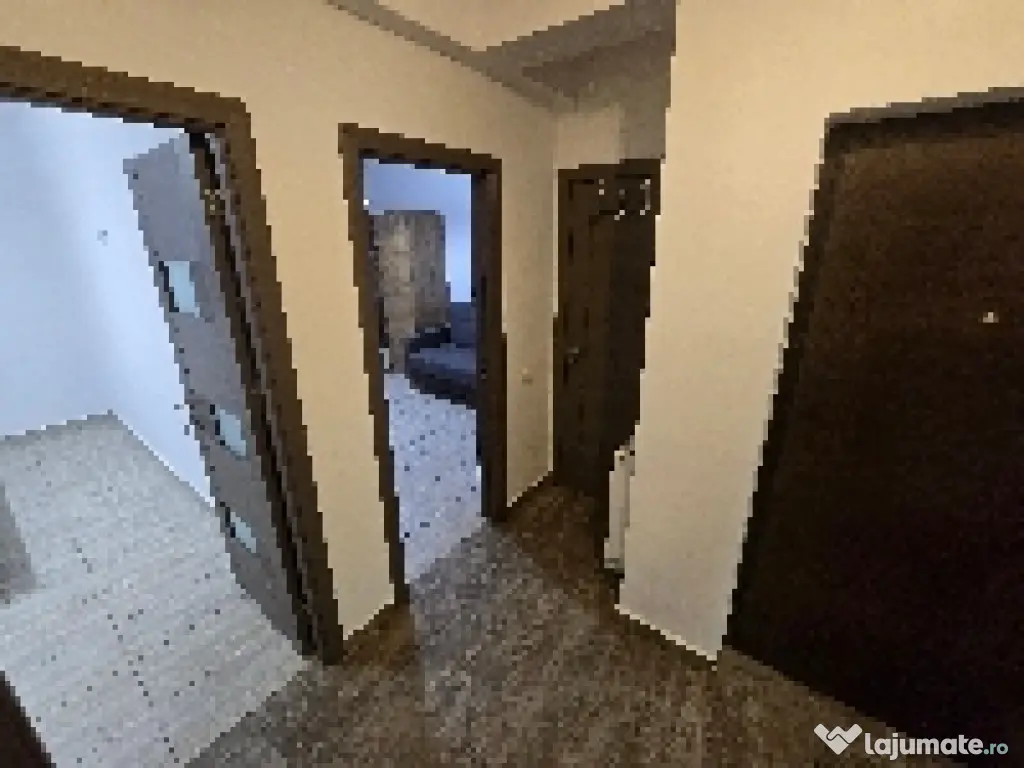 Apartament cu 3 camere, gradina, parcare in ansamblu privat