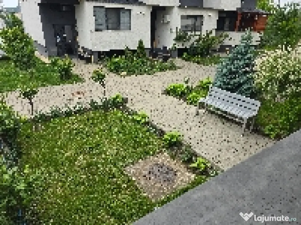Apartament cu 3 camere, gradina, parcare in ansamblu privat