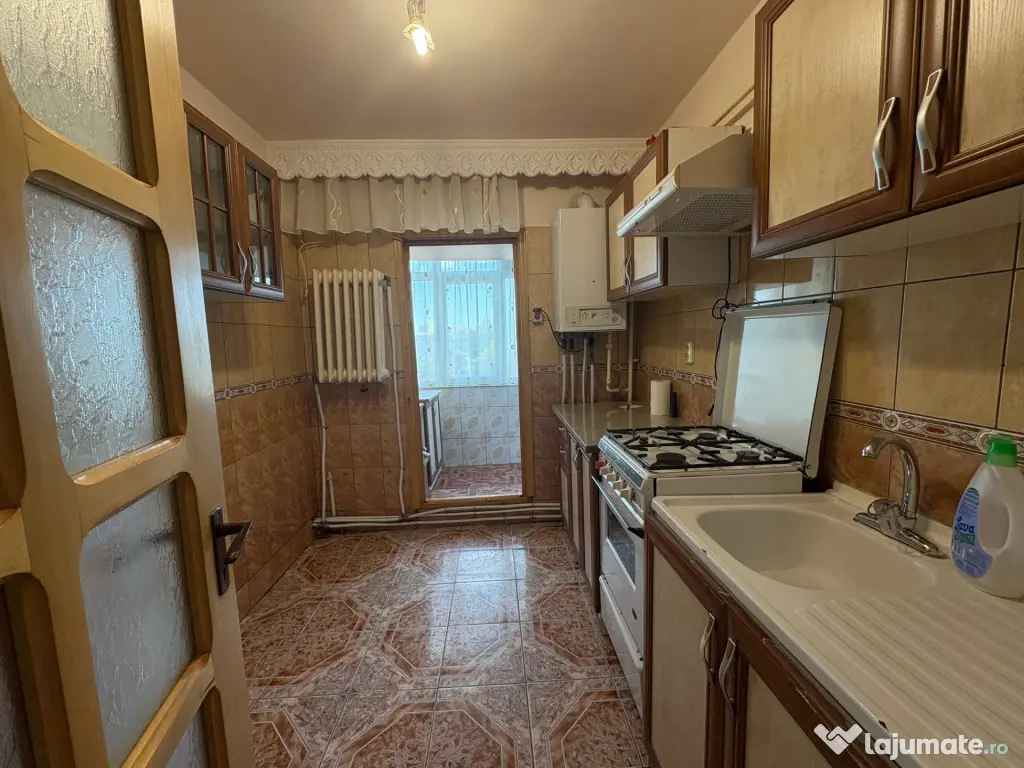 88900euro!!! Nicolina!!!Apartament cu 2 camere decomandat, 2