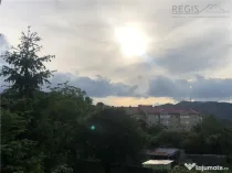 Apartament spatios cu 4 camere si 2 balcoane zona Noua